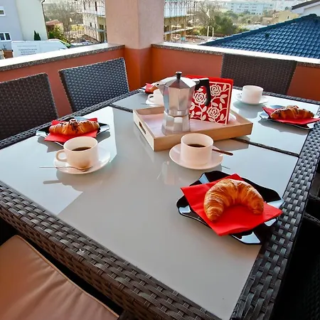 House Monte Cherpo بيت للعطل بولا