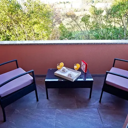 بيت للعطل House Monte Cherpo *