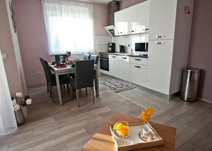 House Monte Cherpo * 普拉