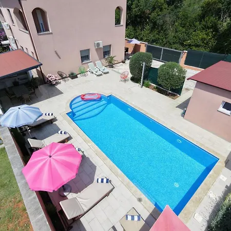 Vakantiehuis House Monte Cherpo
