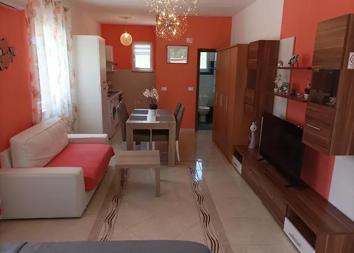 Vakantiehuis House Monte Cherpo