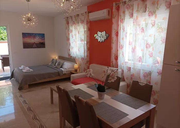 House Monte Cherpo *